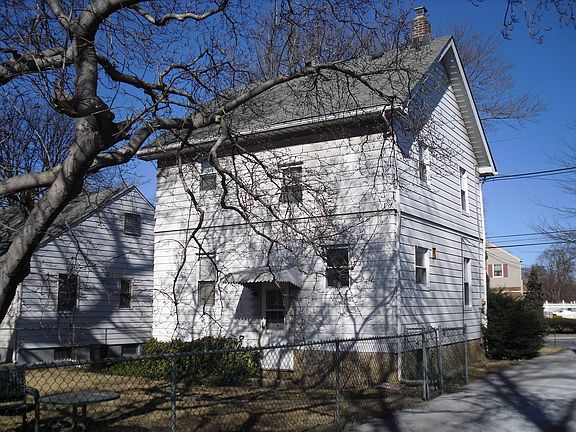 2nd image of 703 Belleville Ave