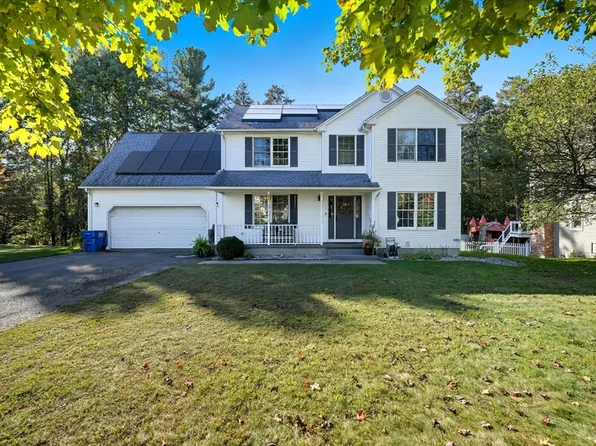 31 Woodland Ridge Rd, Southwick, MA 01077