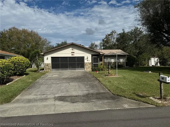 304 Anderson St NE, Lake Placid, FL 33852