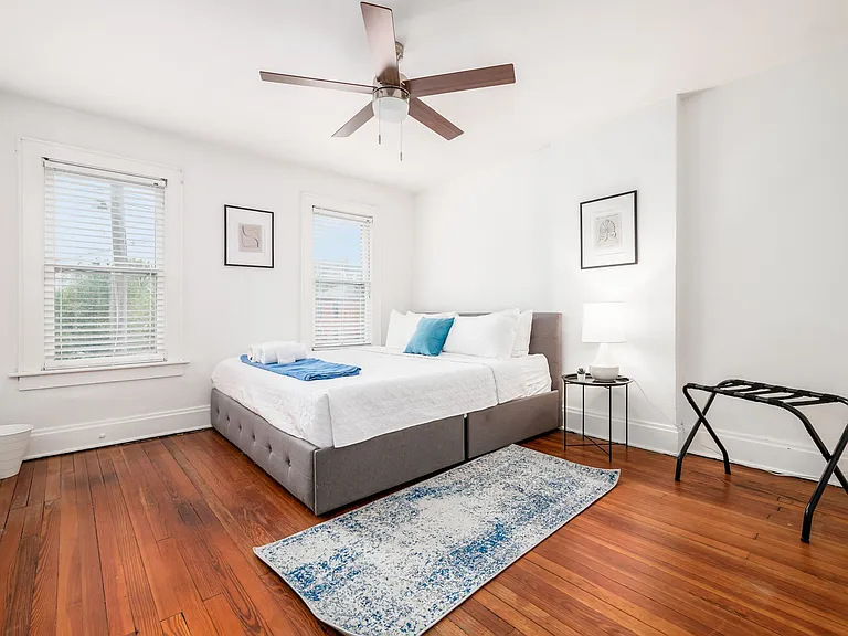 54 W Kossuth St #54 — Photo 13