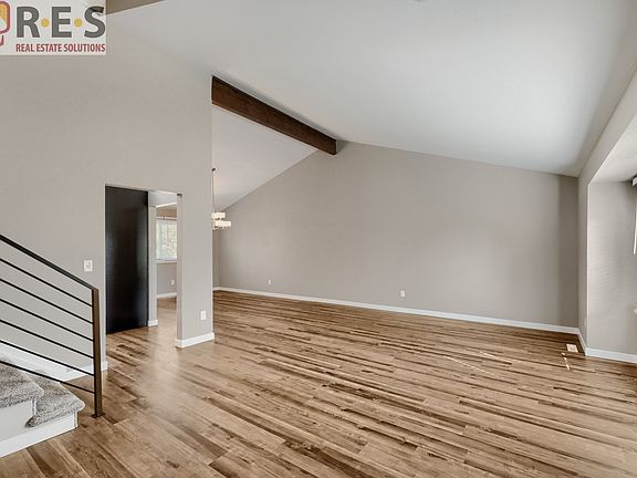 3rd image of 3669 S Gibralter Cir