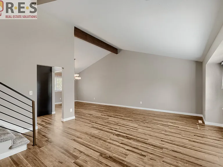 3669 S Gibralter Cir — Photo 3