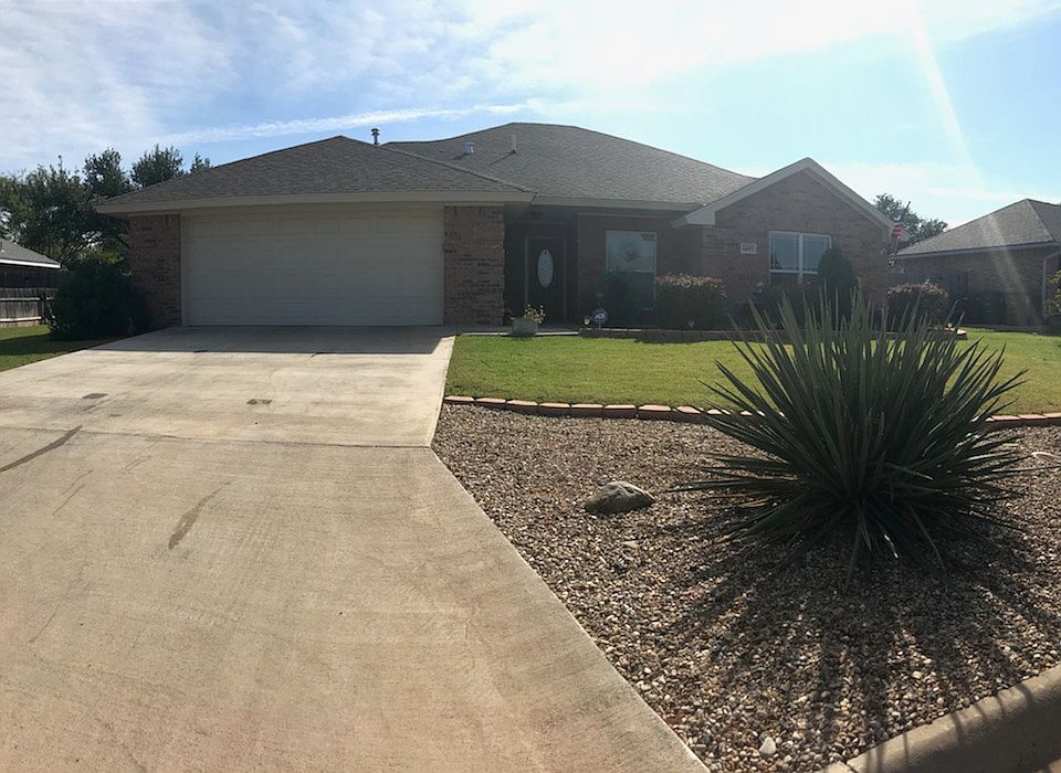 1st image of 6005 Lyndhurst Dr