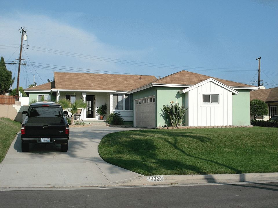 1st image of 14320 La Mesa Dr