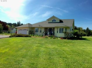 76878 Ridge Dr, Cottage Grove, OR 97424