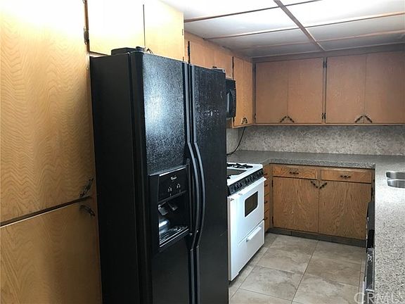 4th image of 235 Lillian Pl