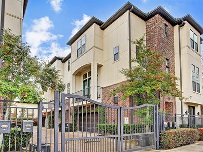 5820 Darling St, Houston, TX, 77007