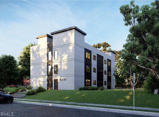 118 W 87th Pl, Los Angeles, CA 90003