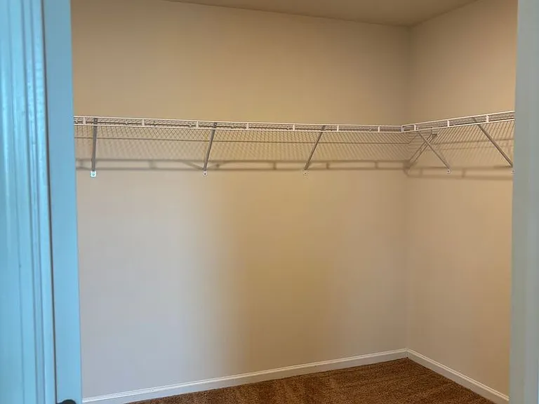 333 Emporia Loop — Photo 17