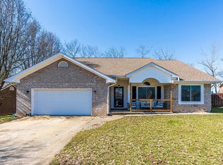 1020 Jd Cir, Berea, KY 40403
