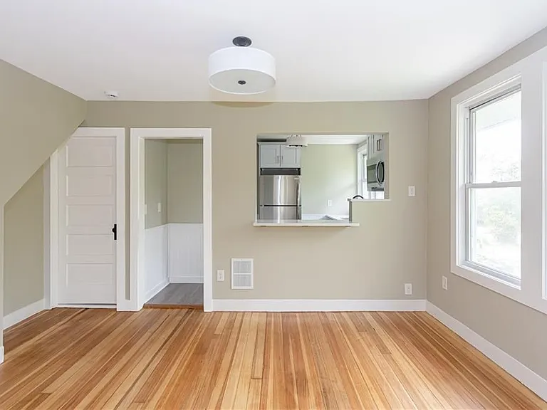 439 Broadway St #D — Photo 11