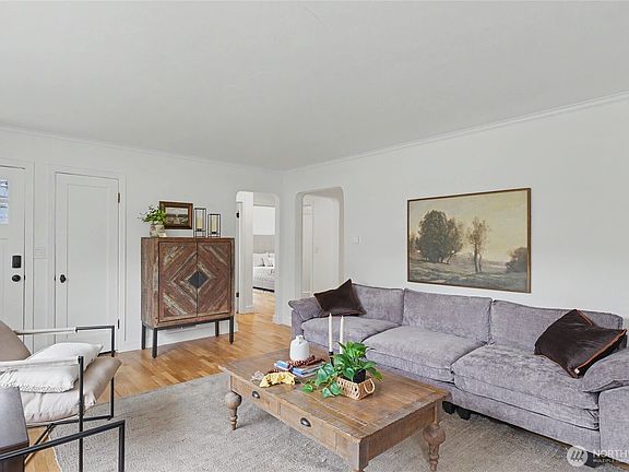 5th image of 7537 21st Avenue NE