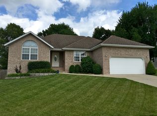626 Cherry Ridge Blvd, Springfield, MO 65809