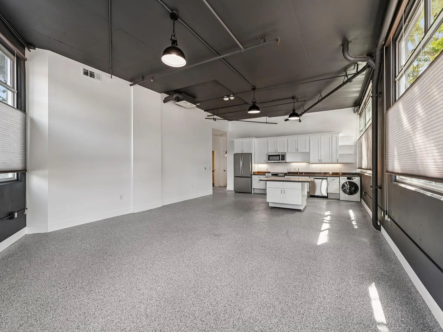 3960 Adeline St — Photo 3
