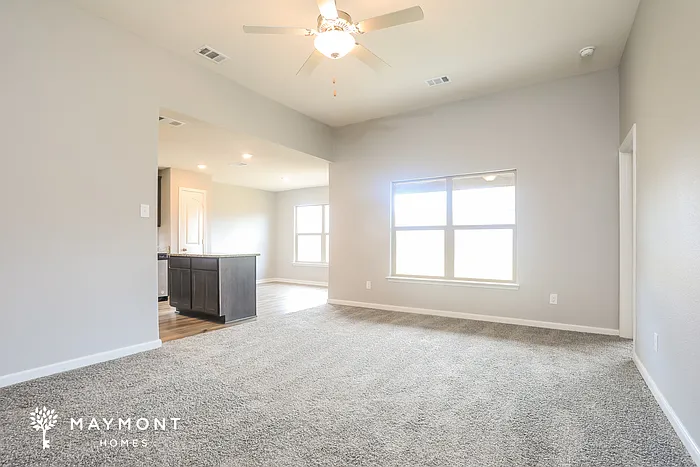 833 Mallorie Ln — Photo 6