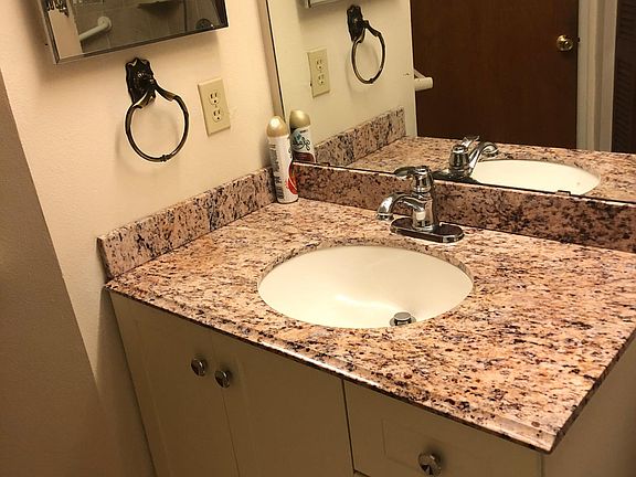 4th image of 707 Carpenters Way APT 43