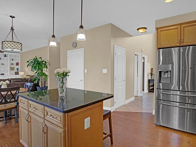74 Stone Run Dr — Photo 13