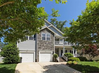 1069 Torrence Dr, Apex, NC 27502