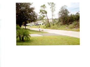 2811 Larkspur Rd, Deland, FL 32724