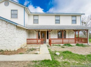 8320 County Road 279, Rio Medina, TX 78066