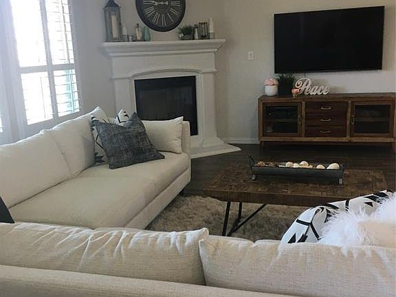 2nd image of 3457 Brighton Dr