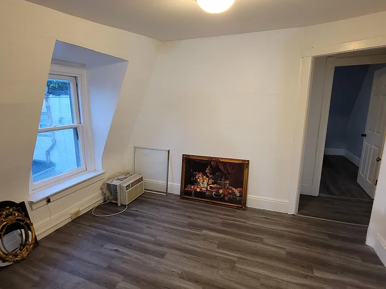 324 Spring St #3 — Photo 24