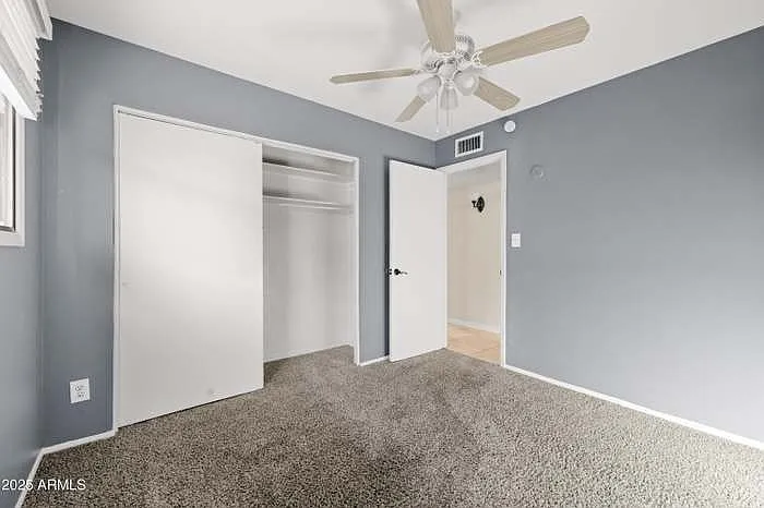 2715 S Rita Ln — Photo 23