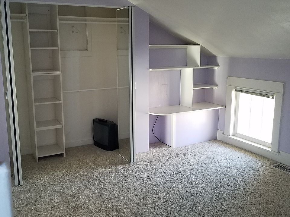 upstairsbedroom_01172018