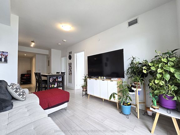 2nd image of 2033 Kennedy Rd #1206