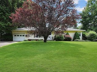 34 Way Rd, Middlefield, CT 06455