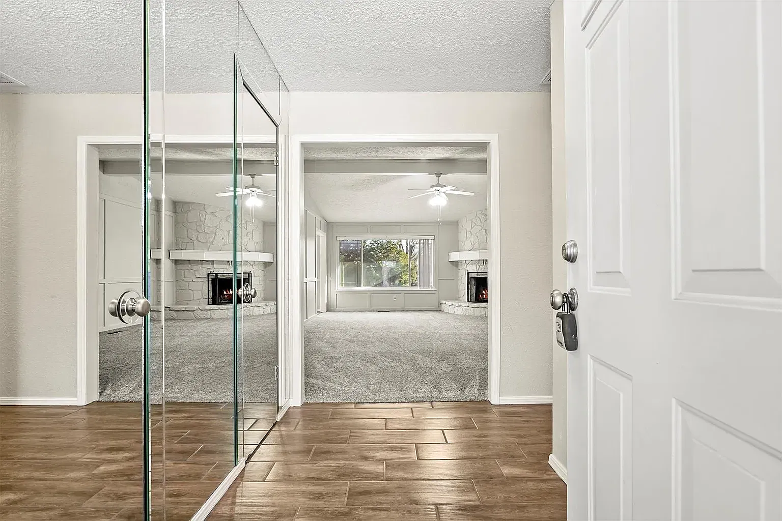 4 bed, 1995 sqft, $1,895 — Photo 3