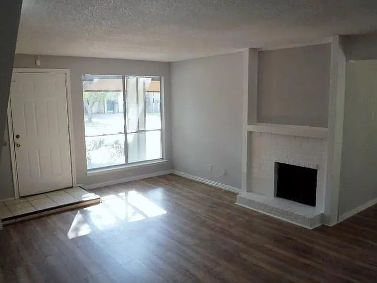 2635 Nina Cir — Photo 11