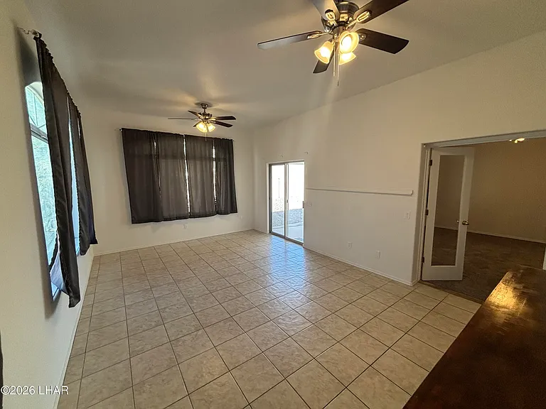 3864 N Stratford St — Photo 15