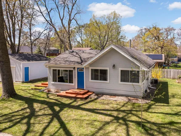 1665 Eagle Ln, Mound, MN 55364