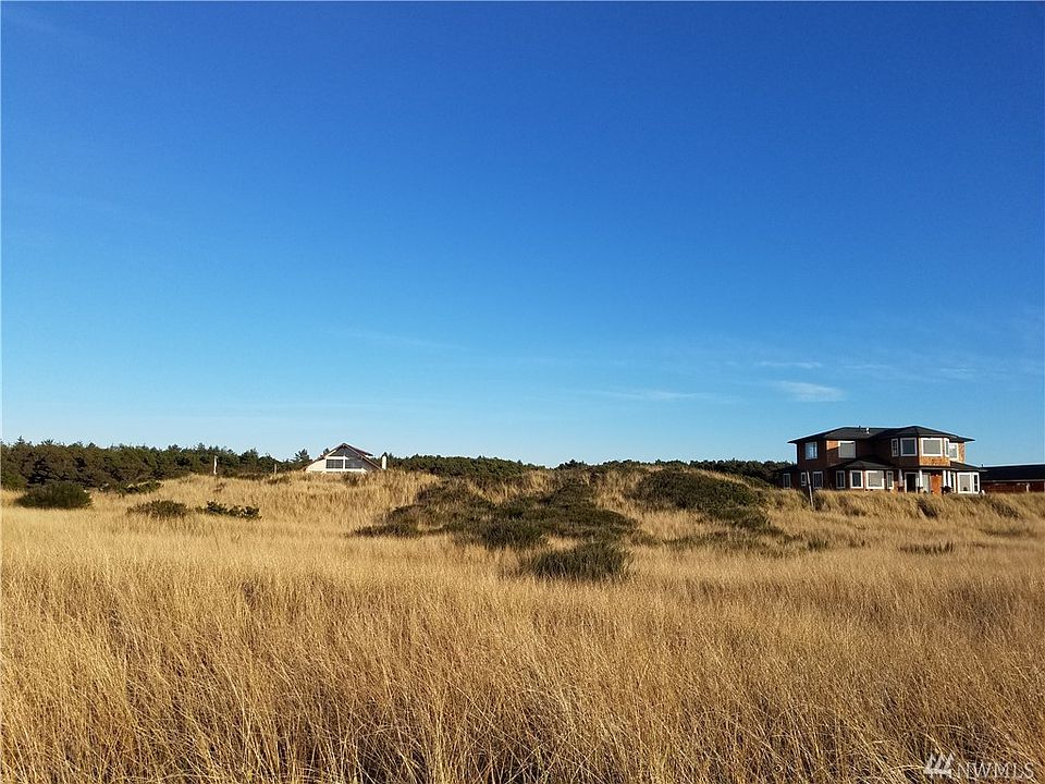 1st image of 4081 S Seashore Ave