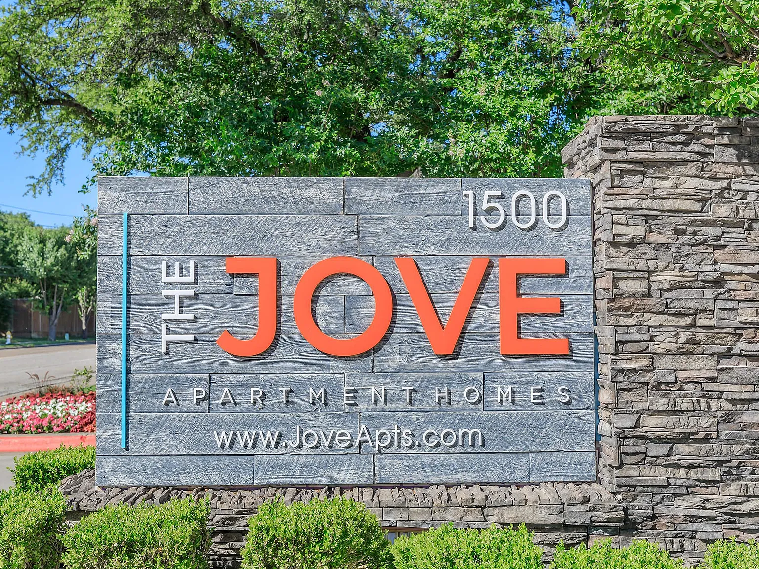 The Jove Apartment Homes — Photo 1