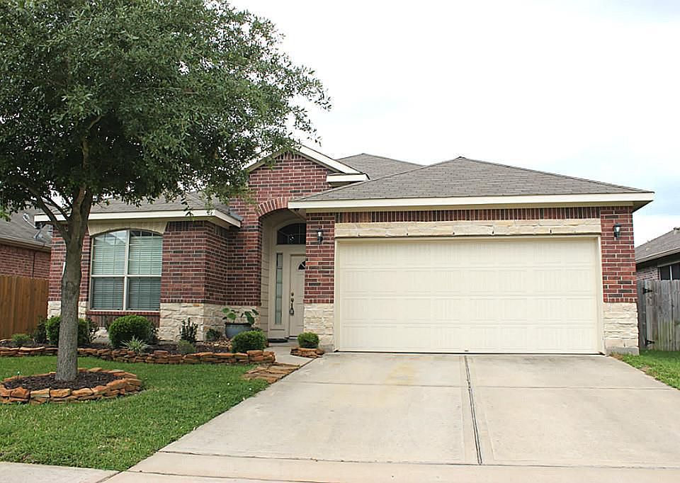 1st image of 21811 Leigh Creek Dr