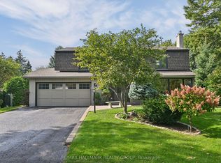 109 Parkglen Ct, Ottawa, ON K2G3H2