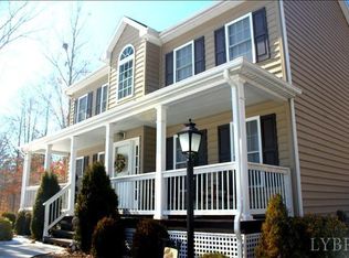 385 Acorn Dr, Appomattox, VA 24522