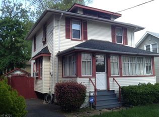 425 Robins St, Roselle, NJ 07203