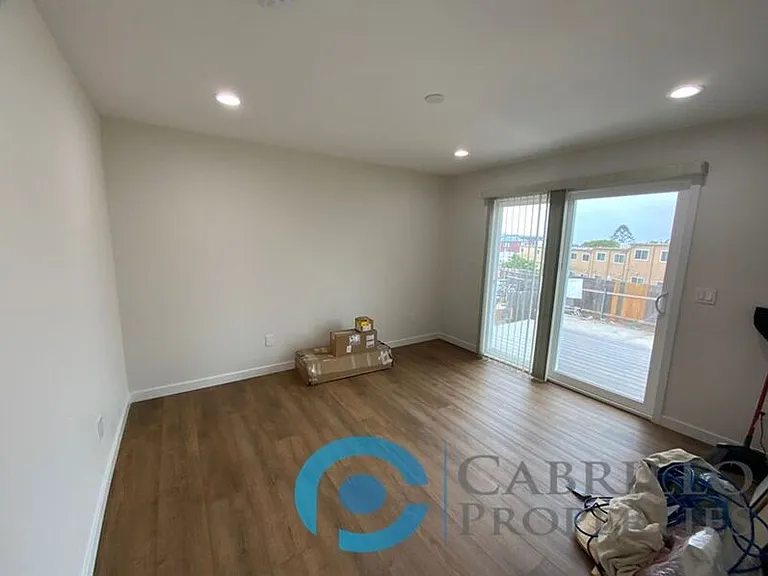 1628 Burton St — Photo 19