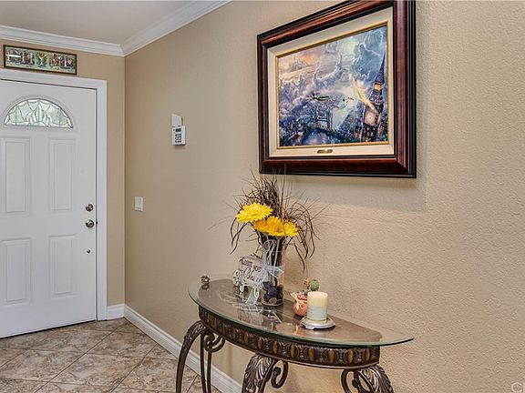 5th image of 4689 Villa Woods Dr