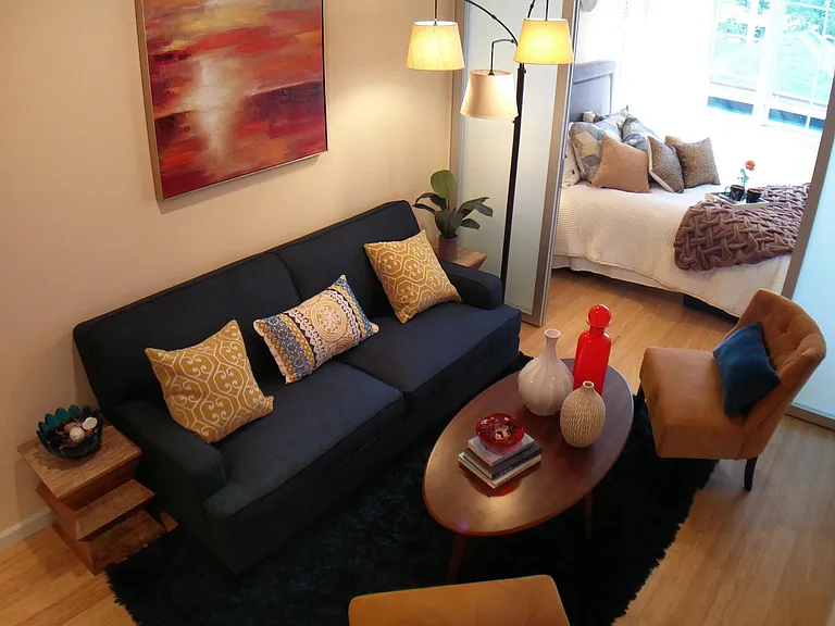 Addison Arts Apartments — Photo 18