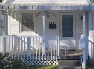 215 Eastman Ave, Springfield, IL 62702