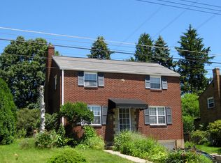 1337 Della Dr, Verona, PA 15147