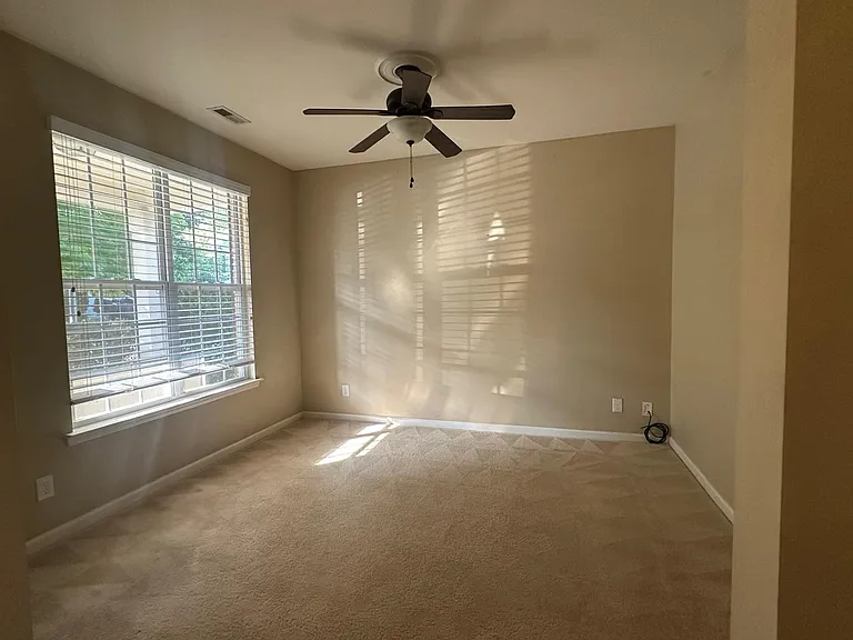 9030 Sedgewich Ln — Photo 6
