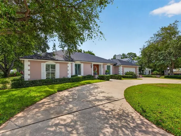 461 Ponce De Leon Blvd, Belleair, FL 33756