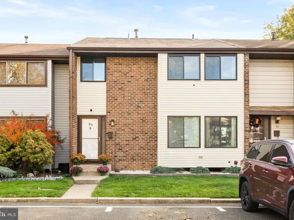 65 Covington Dr, East Windsor, NJ 08520