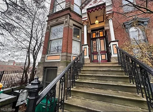 3645 Prospect Ave E Photo 1
