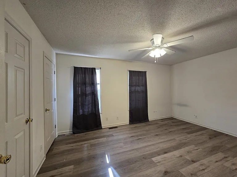 241 Tree Line Dr — Photo 14